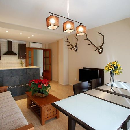 Apartamentos Hotel 77 Ayora Екстер'єр фото